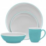 Noritake ColorTrio Turquoise 4-Piece Coupe Place Setting