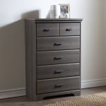 Casual Contemporary Gray Maple 5-Drawer Chest – Versa