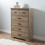 Casual Contemporary Weathered Oak 5-Drawer Chest – Versa