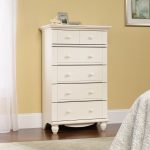 Harbor View Antiqued White 5-Drawer Chest of Drawers