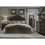 Traditional Chestnut Brown 6-Piece King Bedroom Set – Valley Springs
