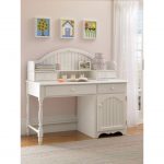 Westfield Hillsdale Desk and Hutch