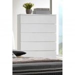 White Modern Chest of Drawers – Avery
